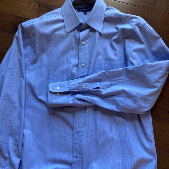 Tommy Hilfiger Dress Shirt - Picture 1 of 3